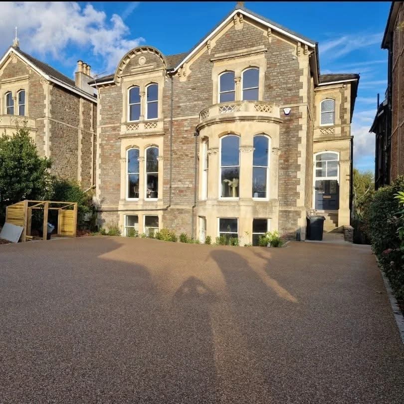 Surebond Resin Driveway
